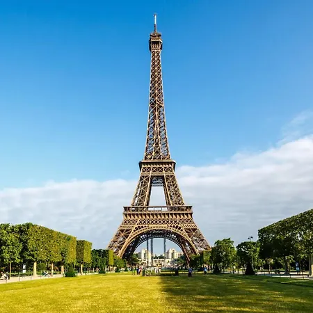 דירה Near Eiffel Tower - Metro 6, 8, 12 *
